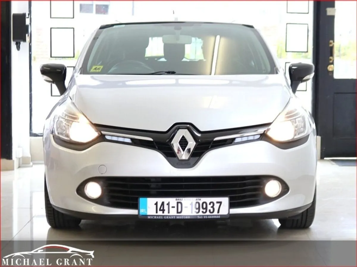 Renault Clio 1.2 Petrol 16V 75 Dynamique / Only 7 - Image 2