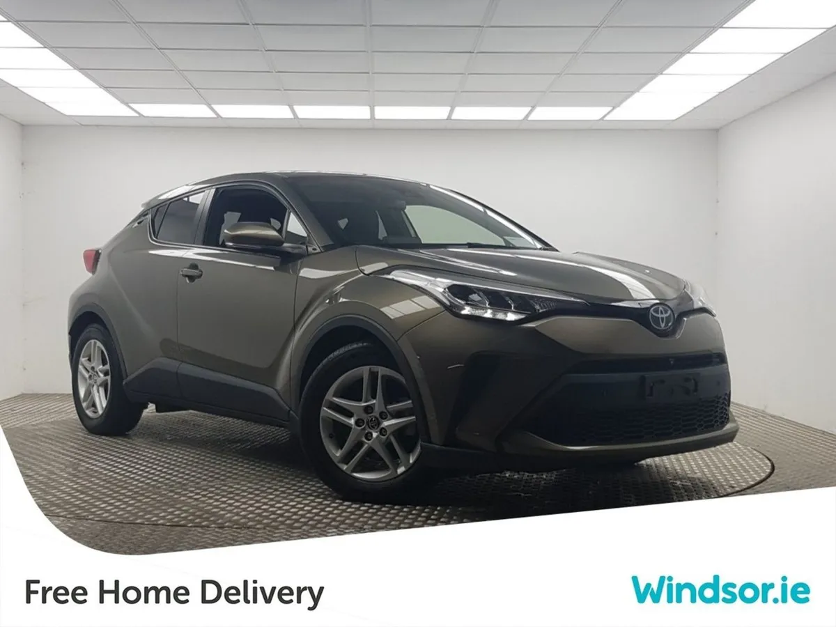 Toyota C-HR 1.8 Hybrid - Image 1
