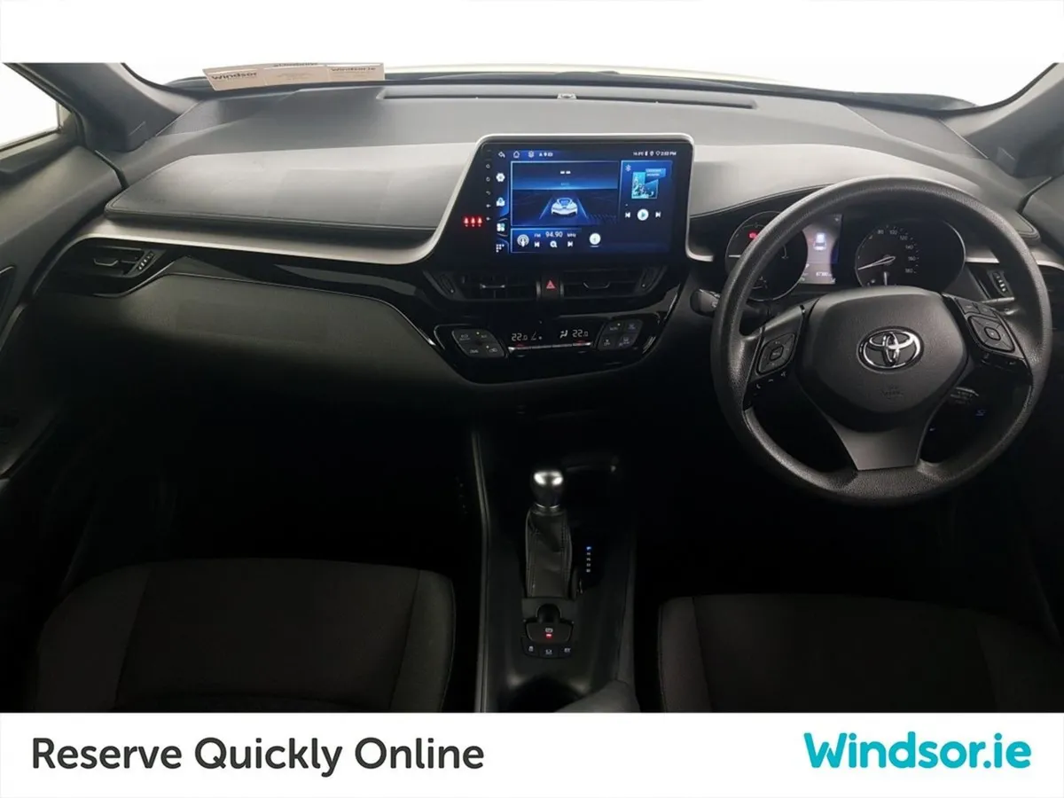 Toyota C-HR 1.8 Hybrid - Image 4