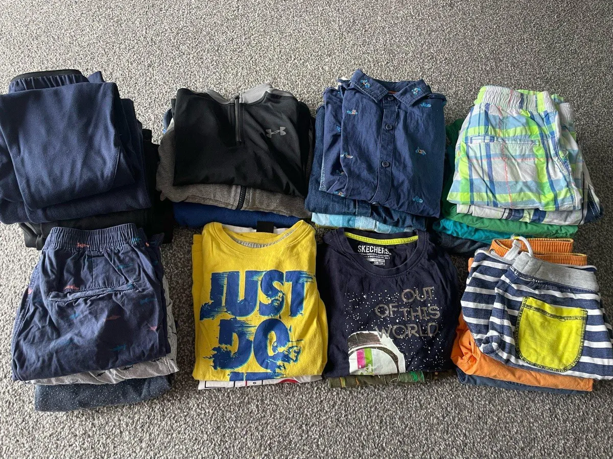 Bundle of boys clothes age 8-9 - Image 1