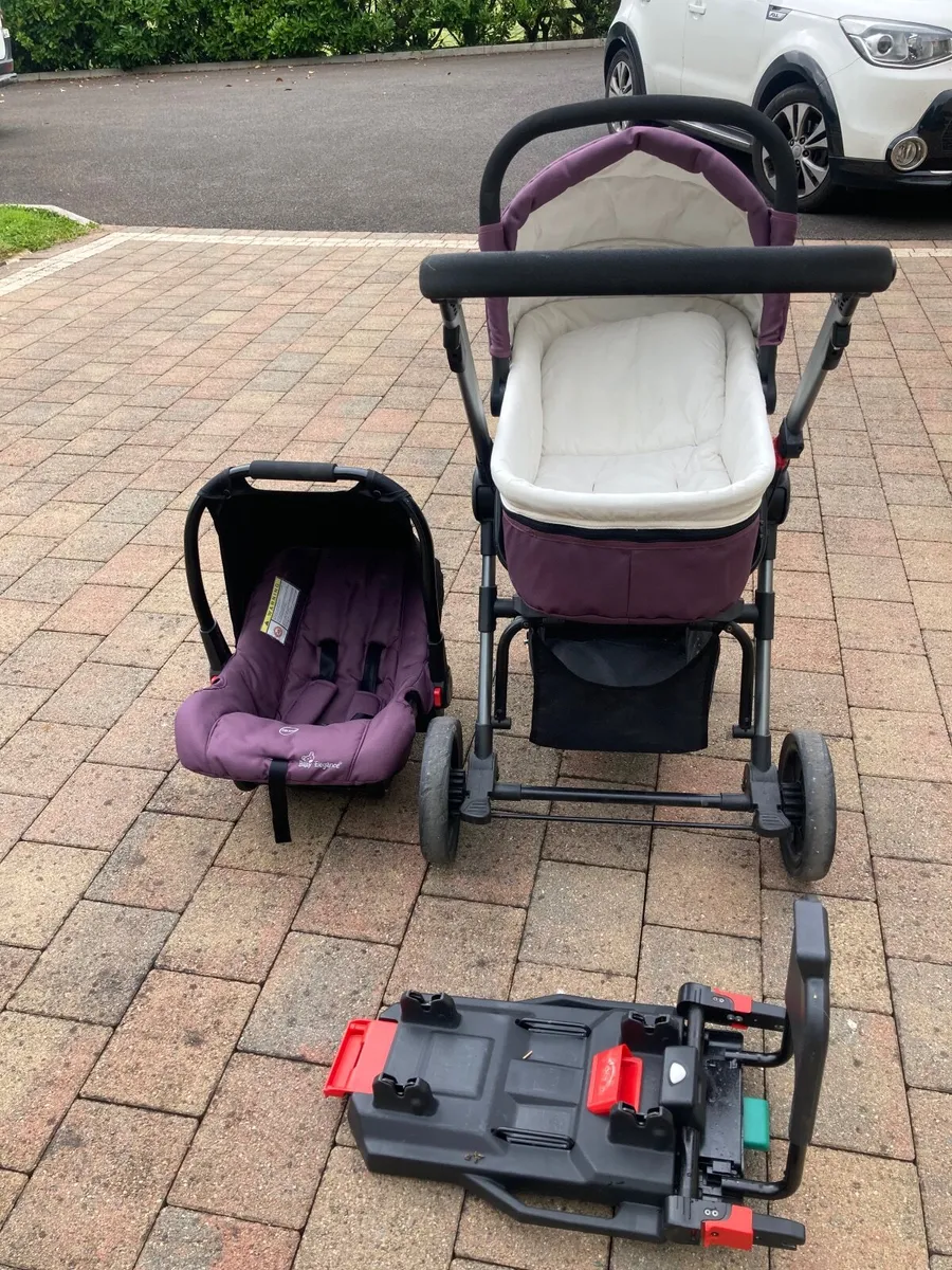 Beep Twist Pram and Car Seat - Image 3