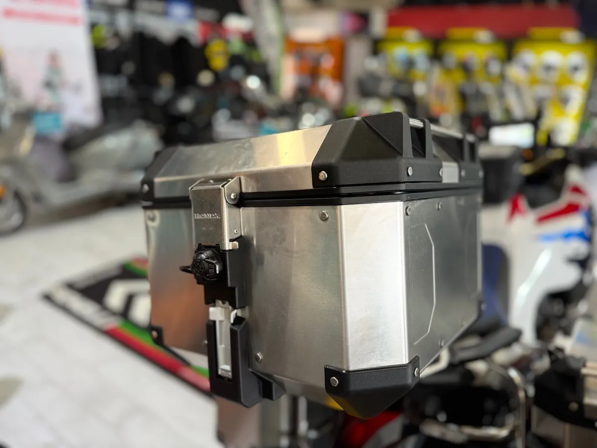Honda CRF1100L Africa Twin Adv Sports E/S Plus DCT - Image 4