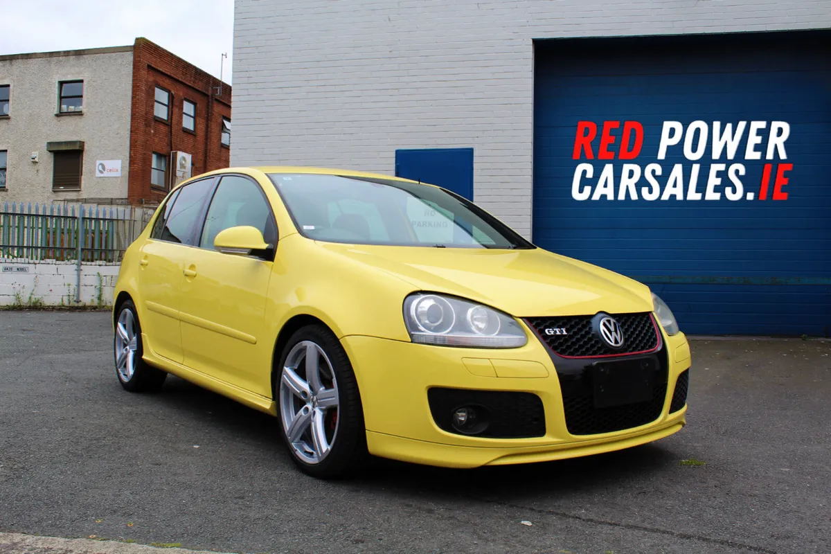 Volkswagen Golf Pirelli ED Gti. 2.0 Petrol - Image 1