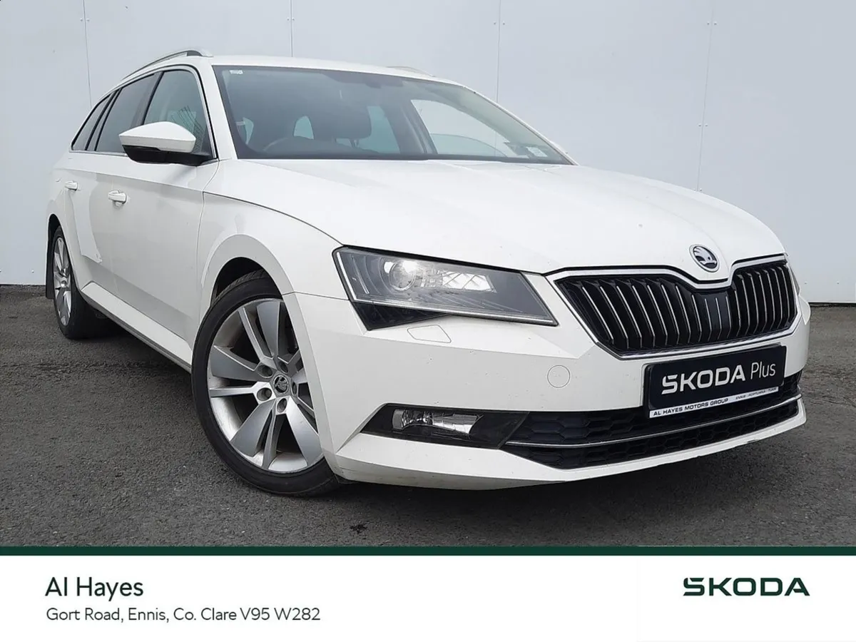 Skoda Superb  estate full Leather electric Boot 2 - Image 1