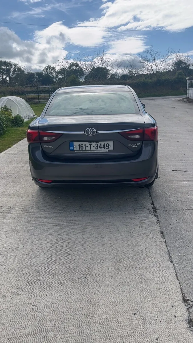 Toyota avensis 1.6D - Image 4