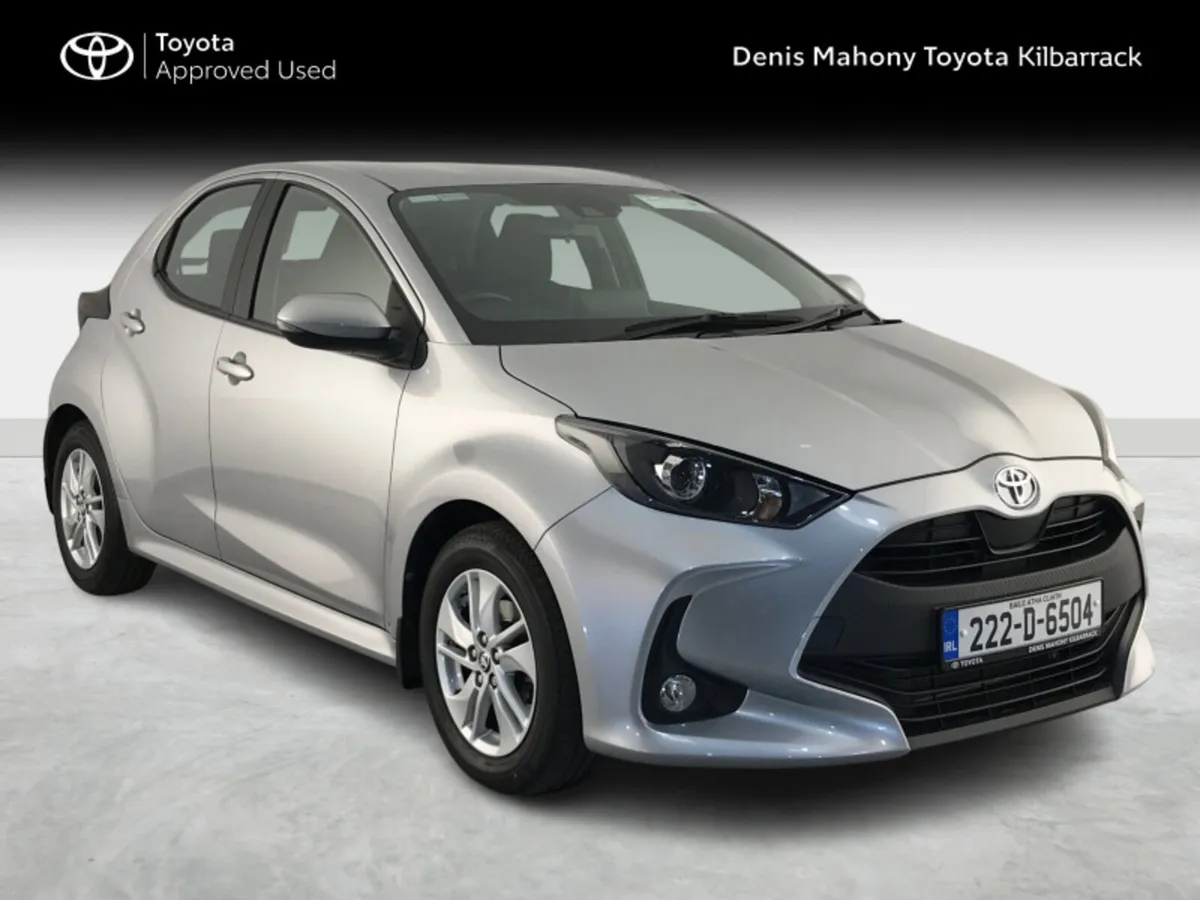 Toyota Yaris 1.0 LUNA - Image 1