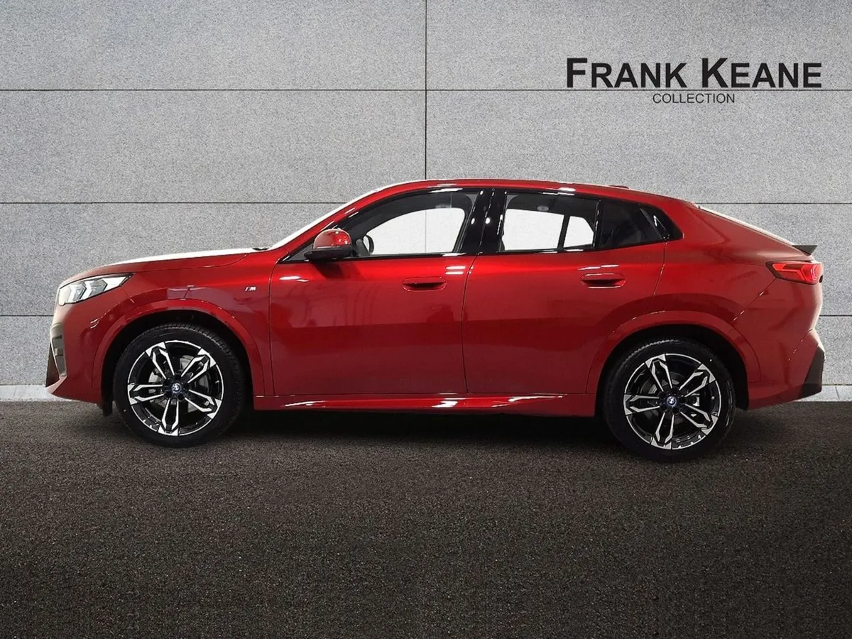 BMW iX2 U10 IX2 Edrive20 M Sport - Image 4