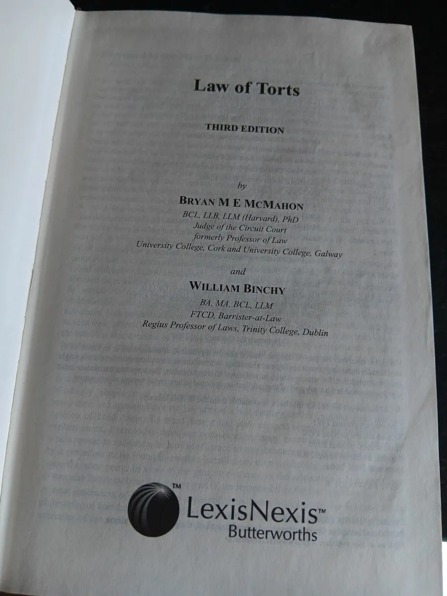 Law books - Image 3