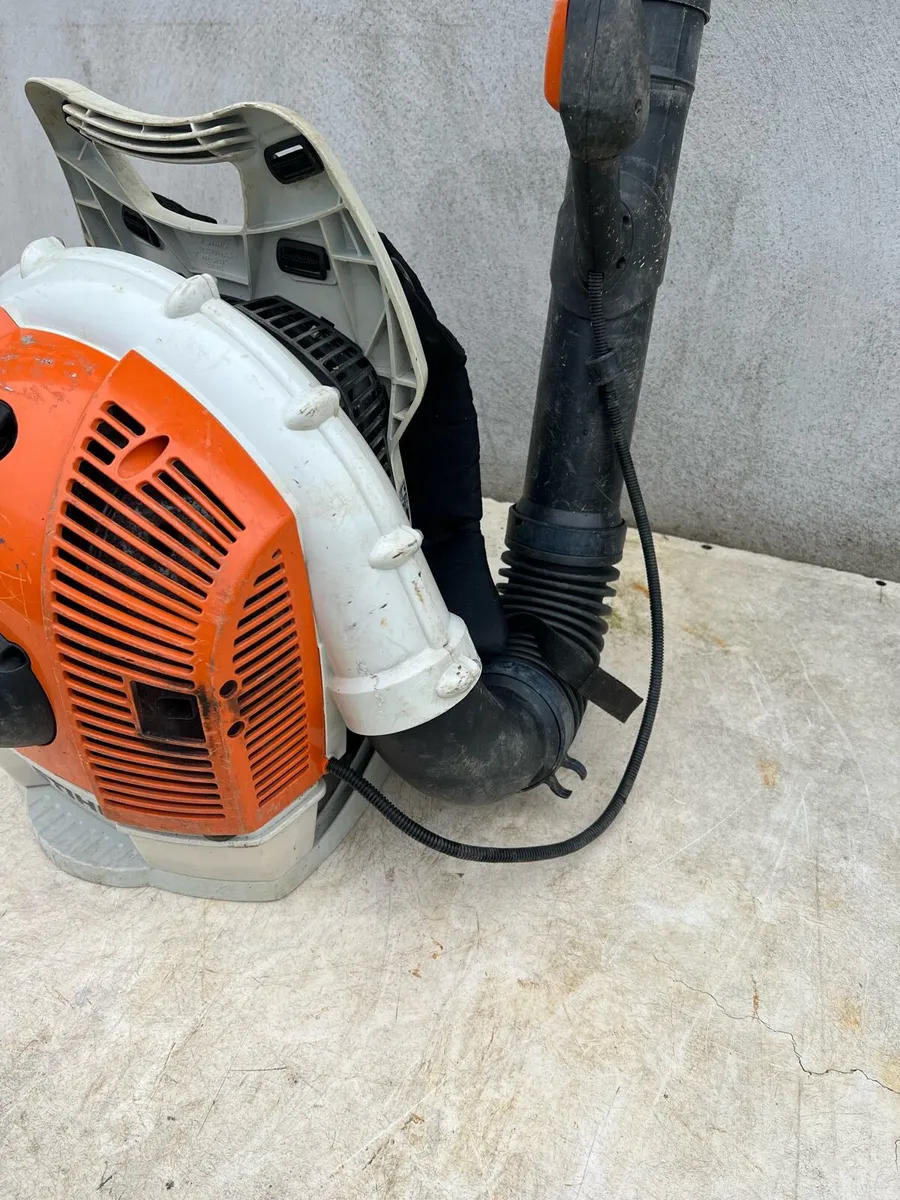 Stihl Leaf Blower Back Pack BR600 - Image 2