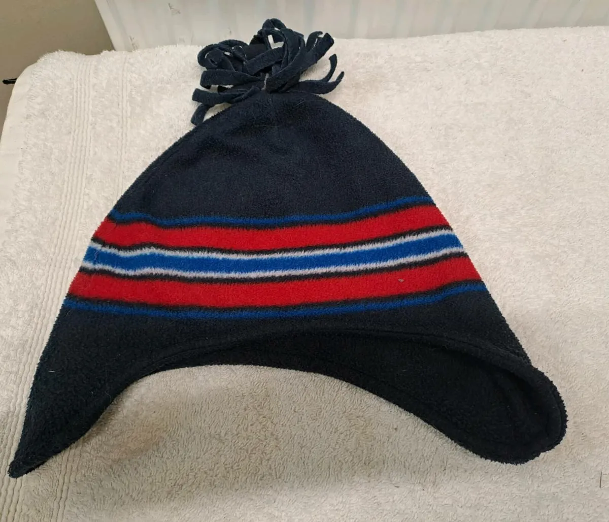 Free kids hats and gloves - Image 4