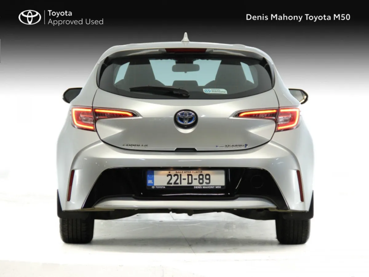 Toyota Corolla Hybrid Luna Hatchback Auto - Image 4