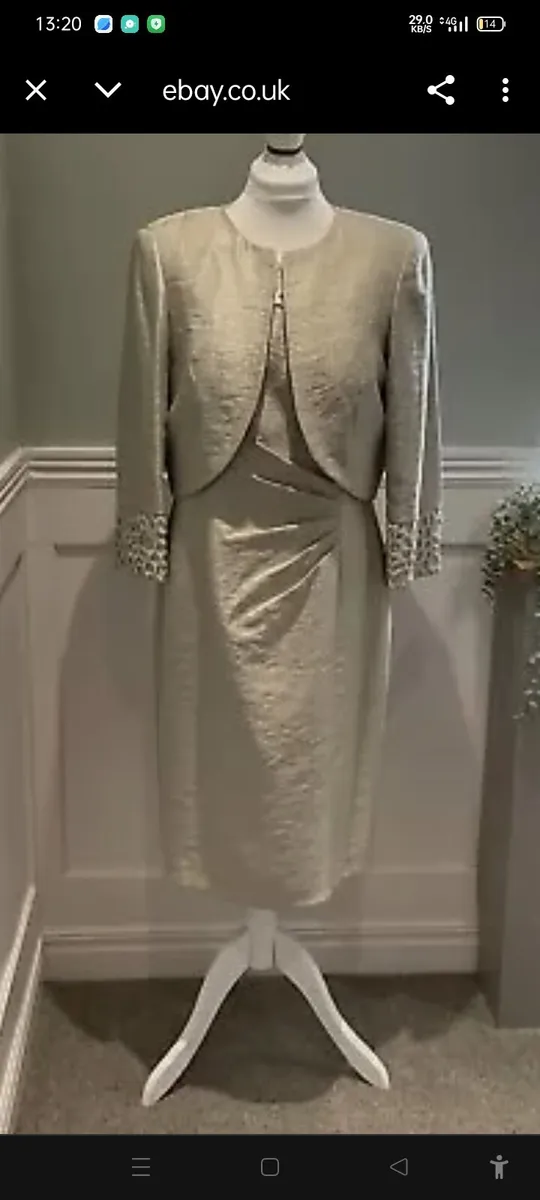 Special occasion wear - Image 2
