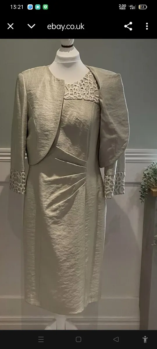 Special occasion wear - Image 1