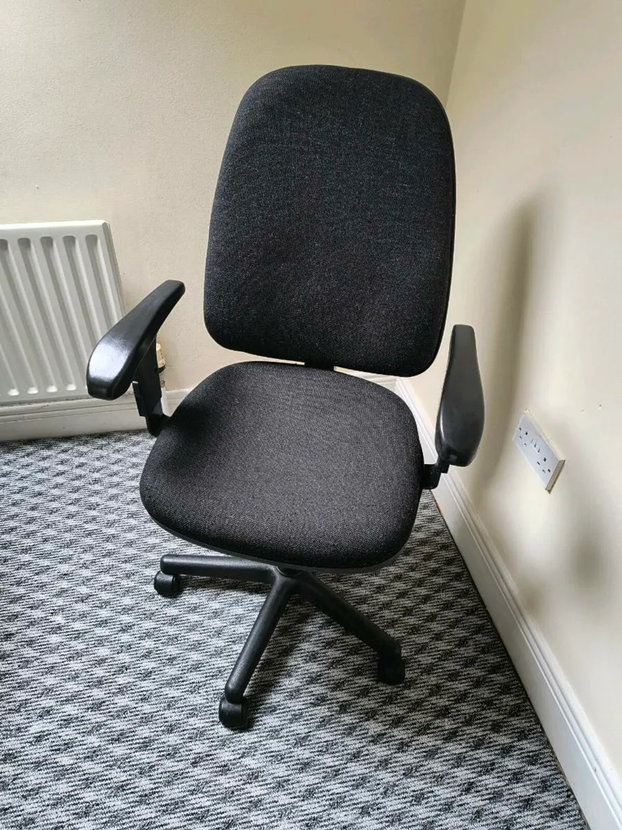 Office Chair, Adjustable, Used in Good Condition - Image 1