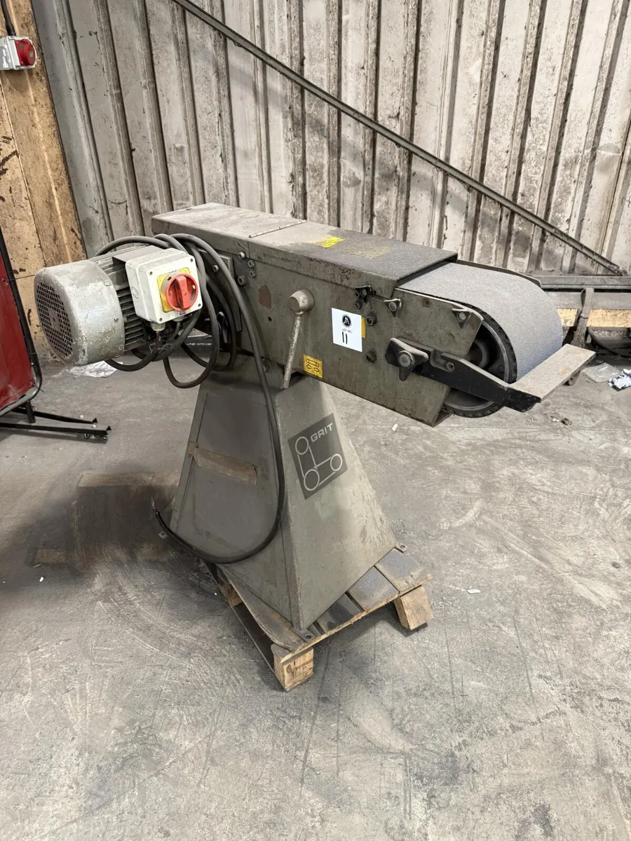 Timed Online Auction **Tuesday 29th July** - Image 3