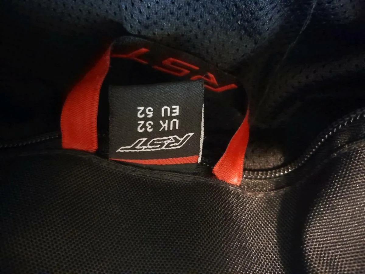 Motorcycle trousers - Image 4