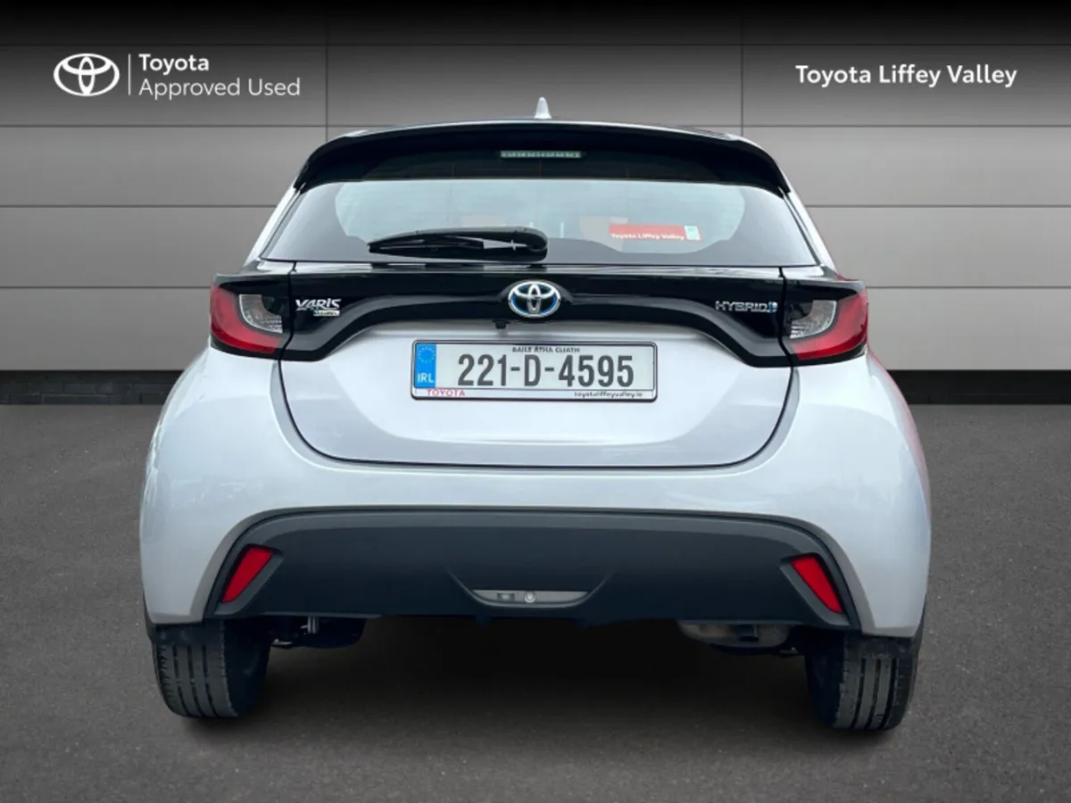 Toyota Yaris YARIS LUNA AUTO - Image 4