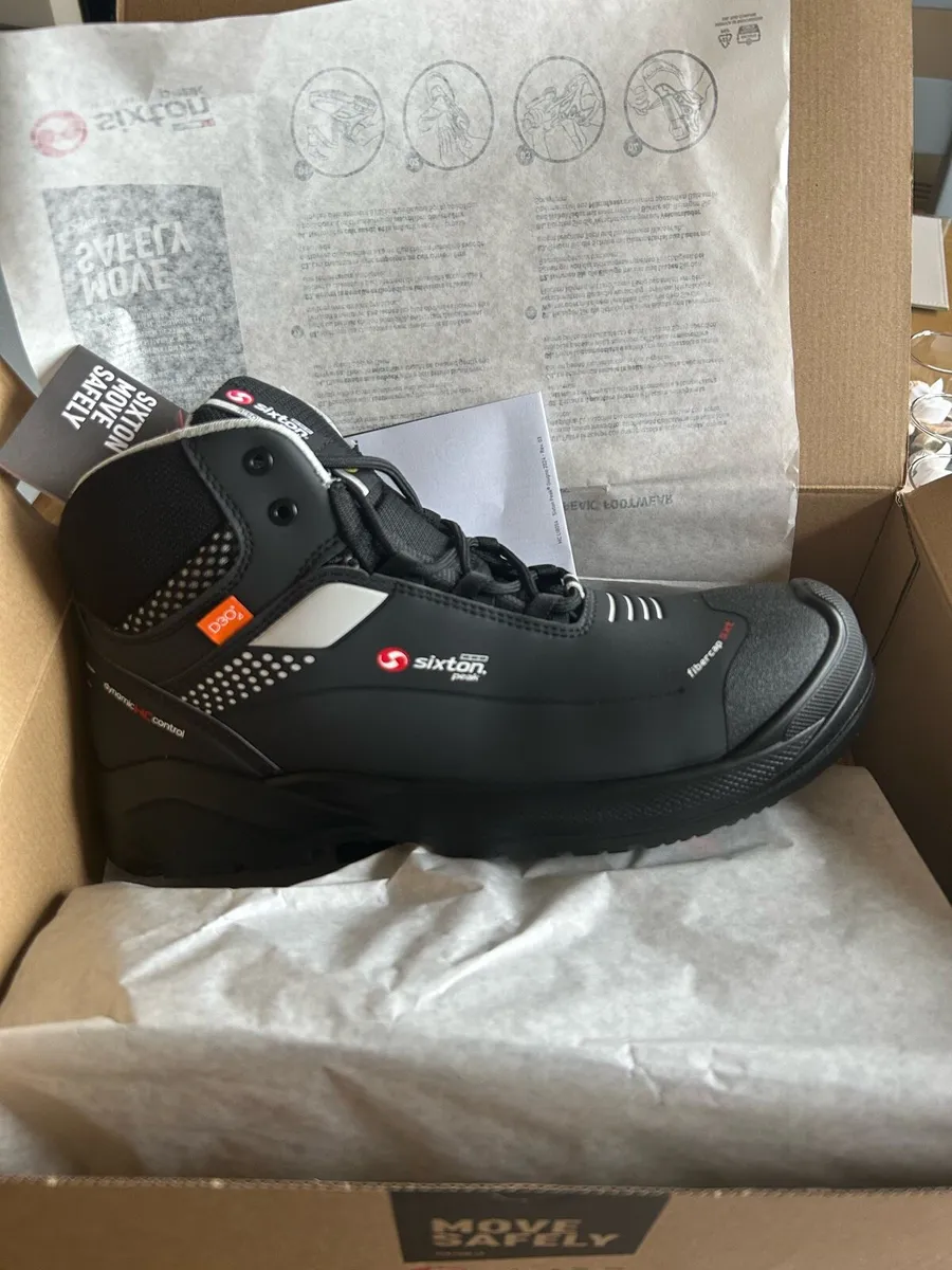 Mens steel toe boots - Image 1