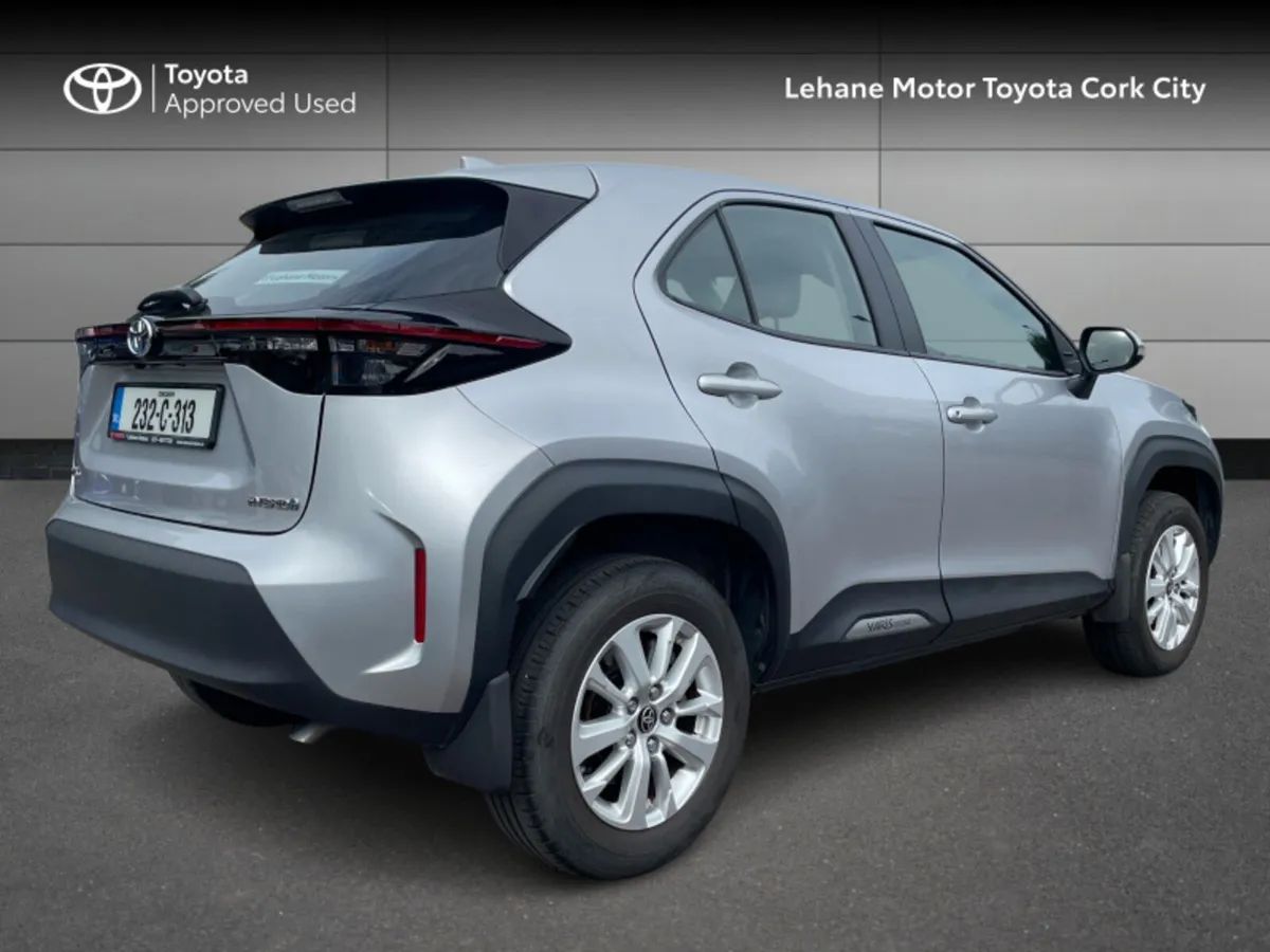 Toyota Yaris Cross 1.5 - Image 2