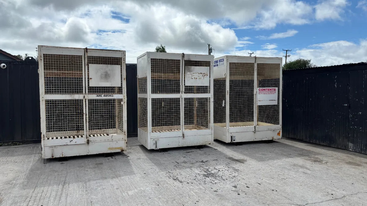 Steel Storage Cages With Drip Tray - Image 2