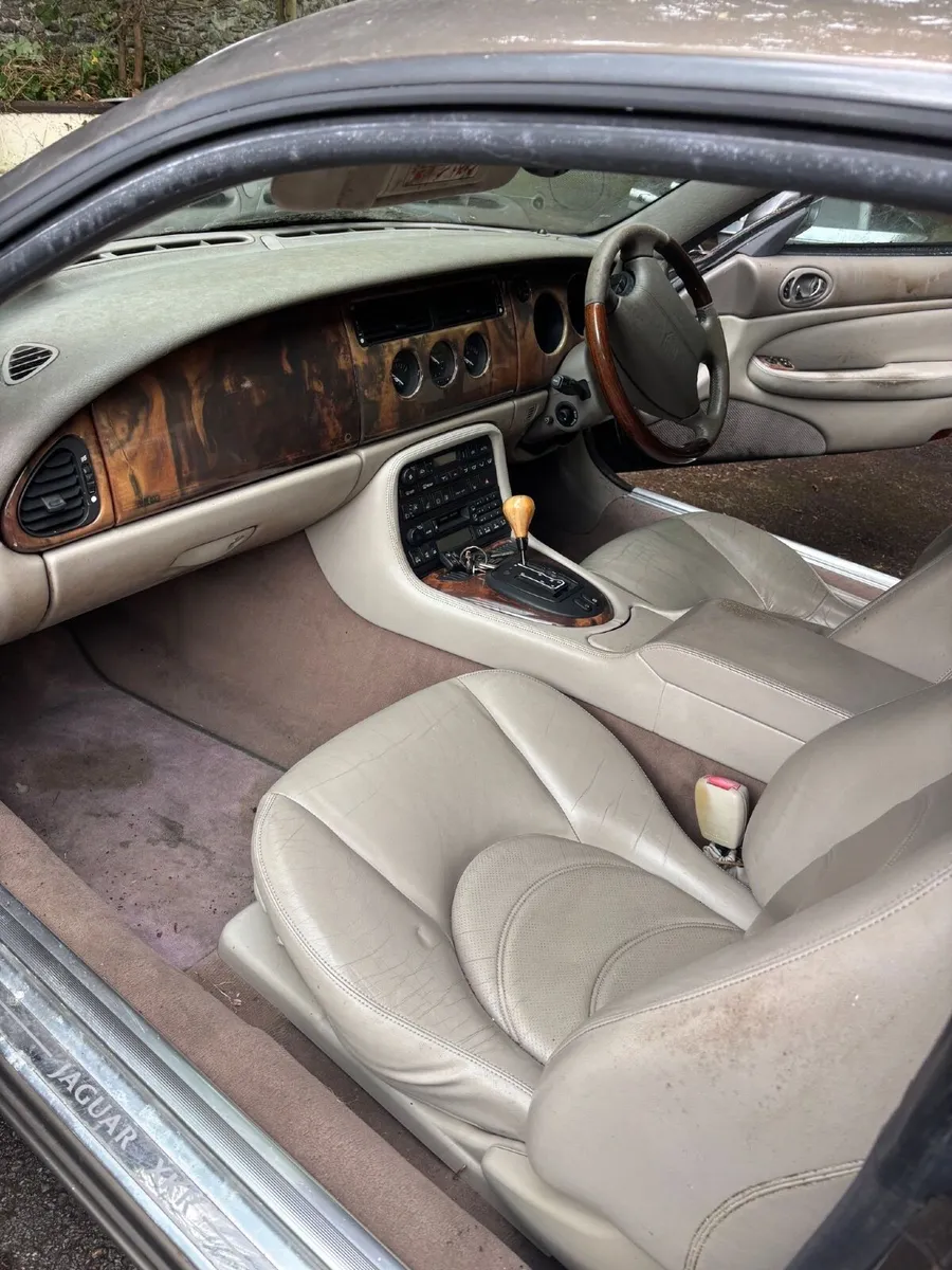 Jaguar XK 2001, Irish Reg - Image 3
