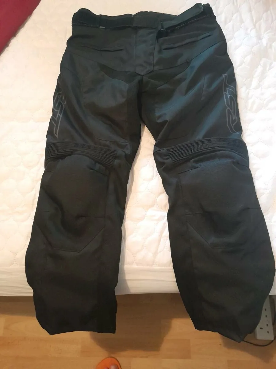 Motorcycle trousers - Image 1