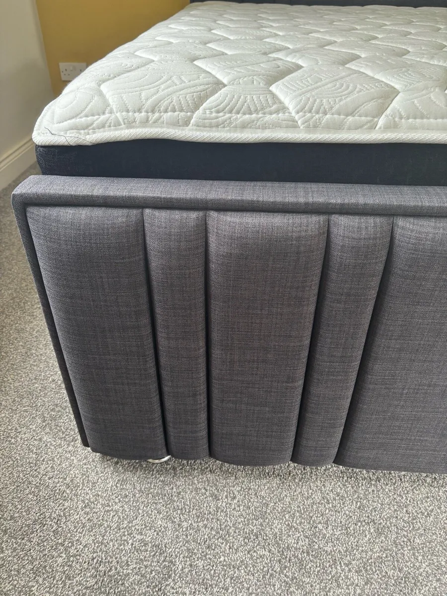Bed - Image 3