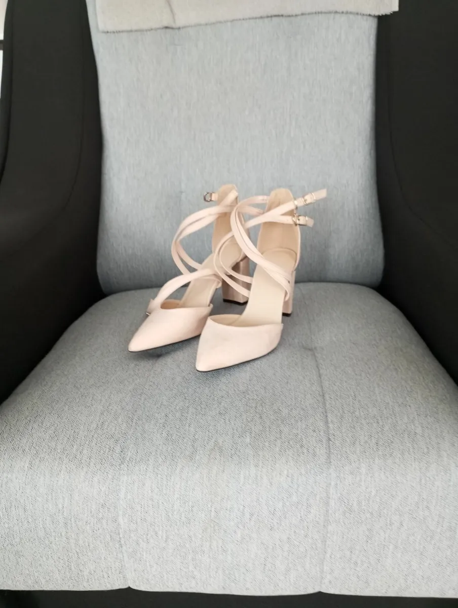 women's shoes - Image 1