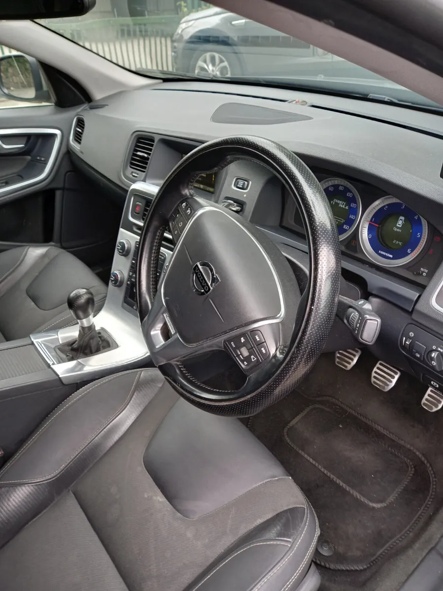 2013 Volvo S60 1.6 Diesel - Image 4