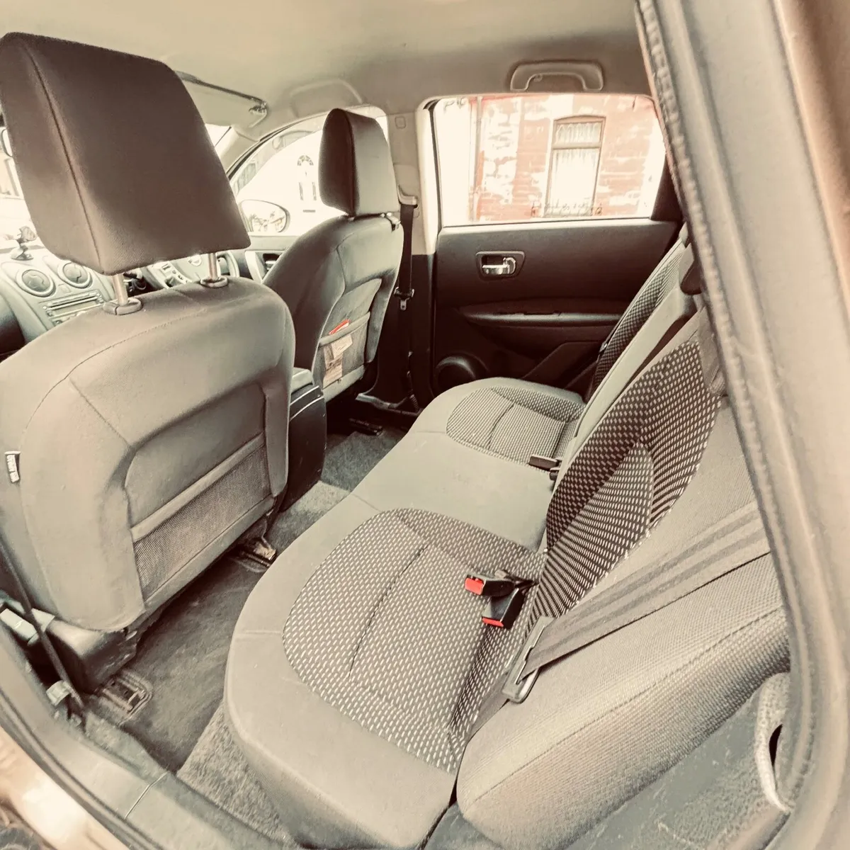Nissan Qashqai 2010 - Image 4