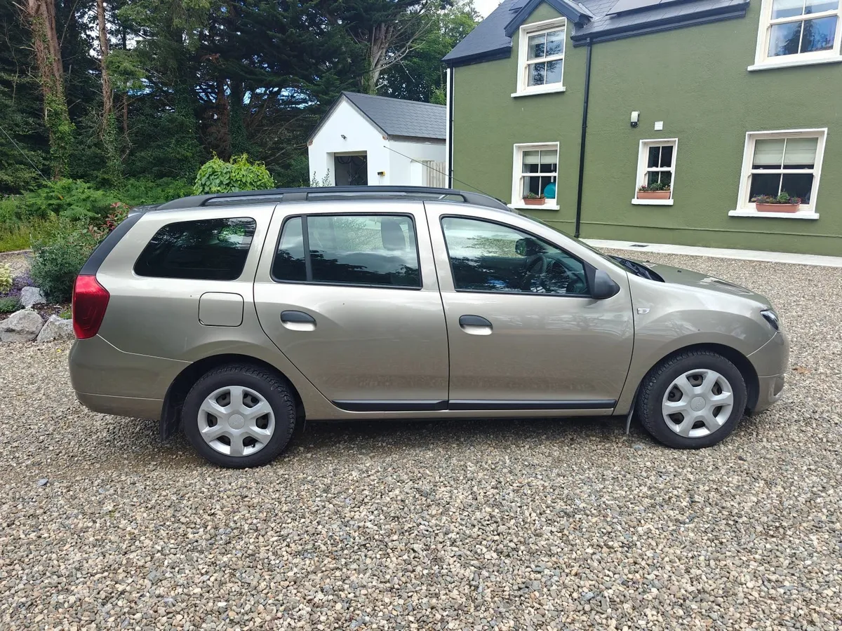 Dacia Logan 2015 - Image 2