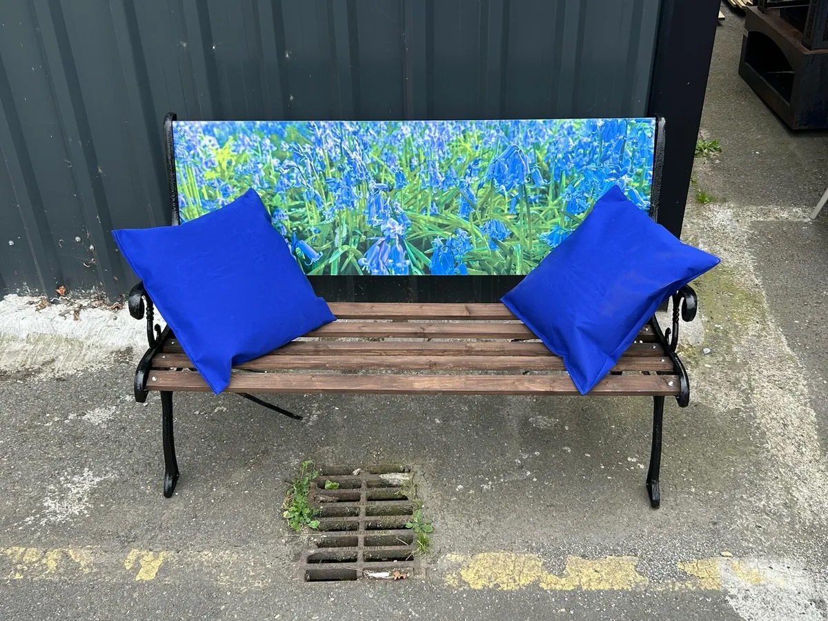 Cast iron garden bench - Image 1