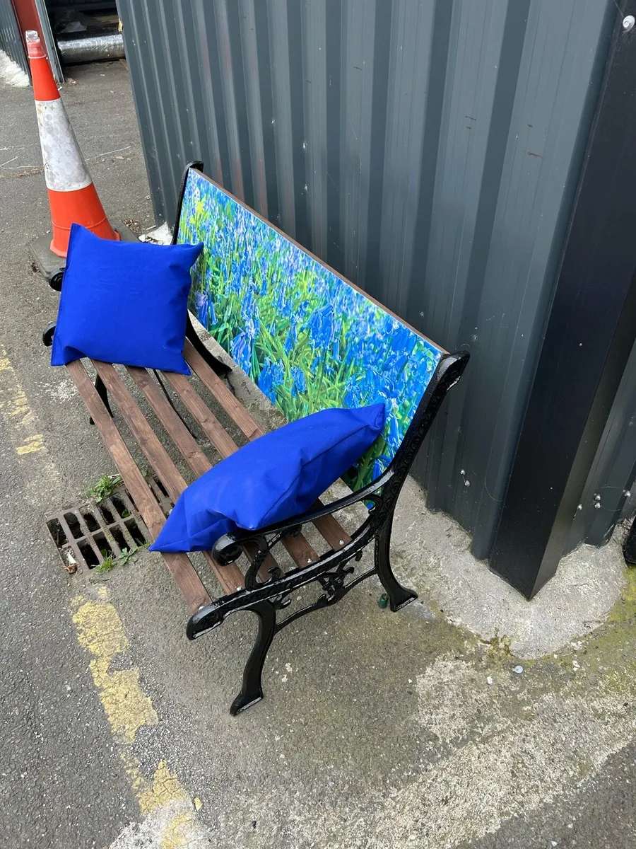 Cast iron garden bench - Image 3