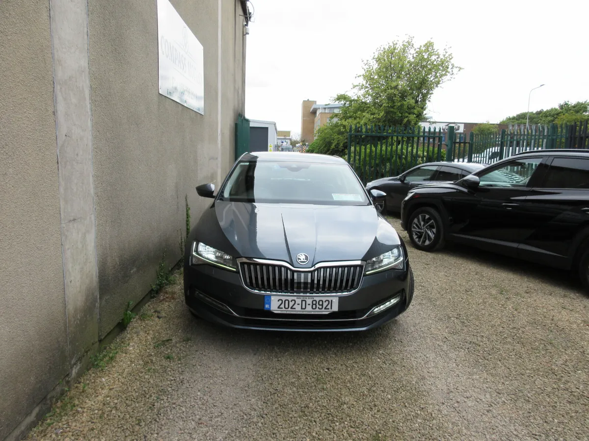 2020 Skoda Superb 2.0 DIESEL - Image 2