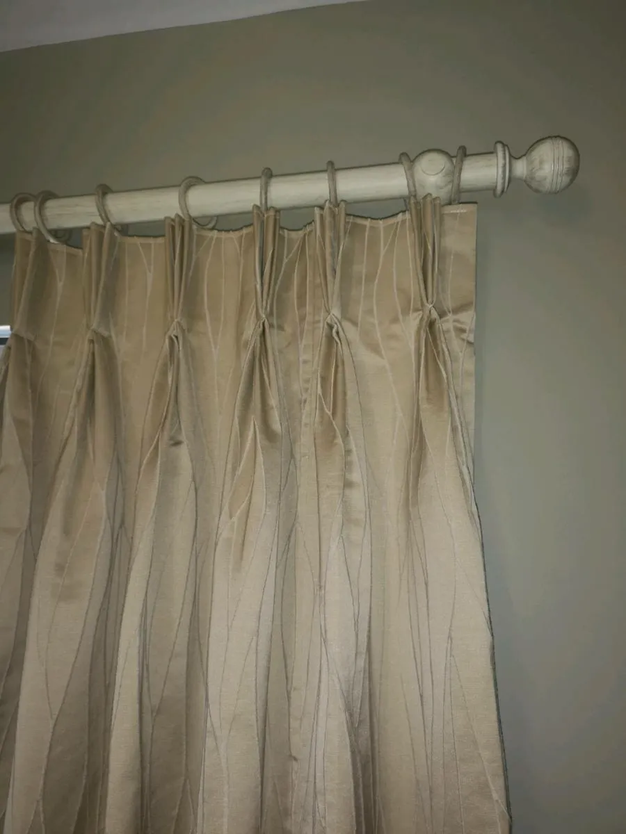 Pinch pleat curtains - Image 3