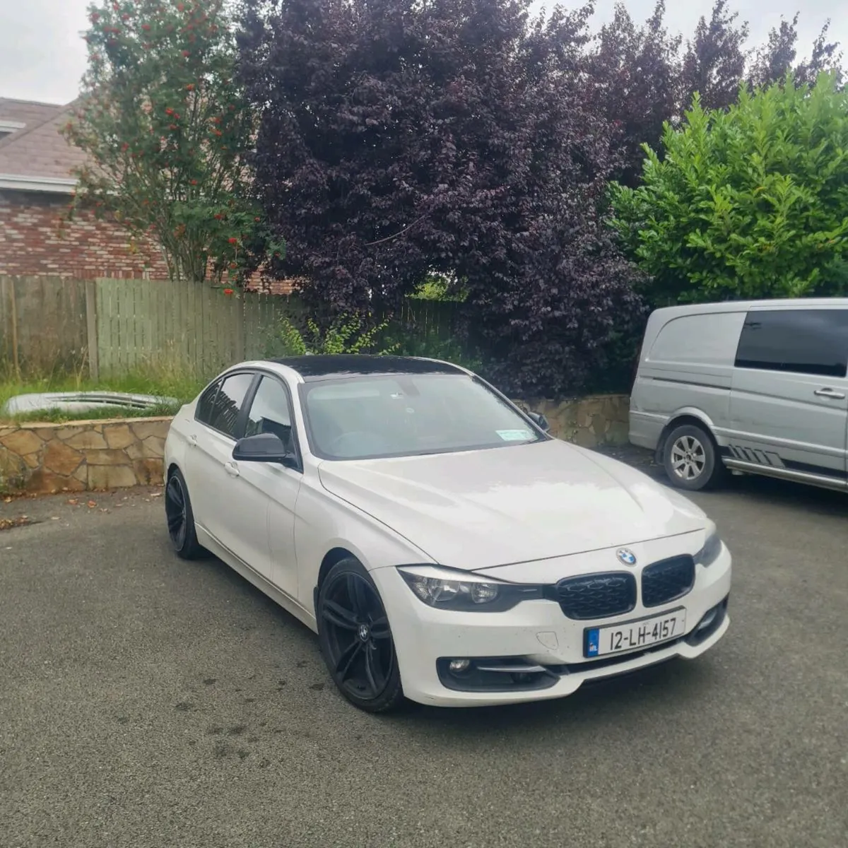 BMW 320d F30 - Image 1