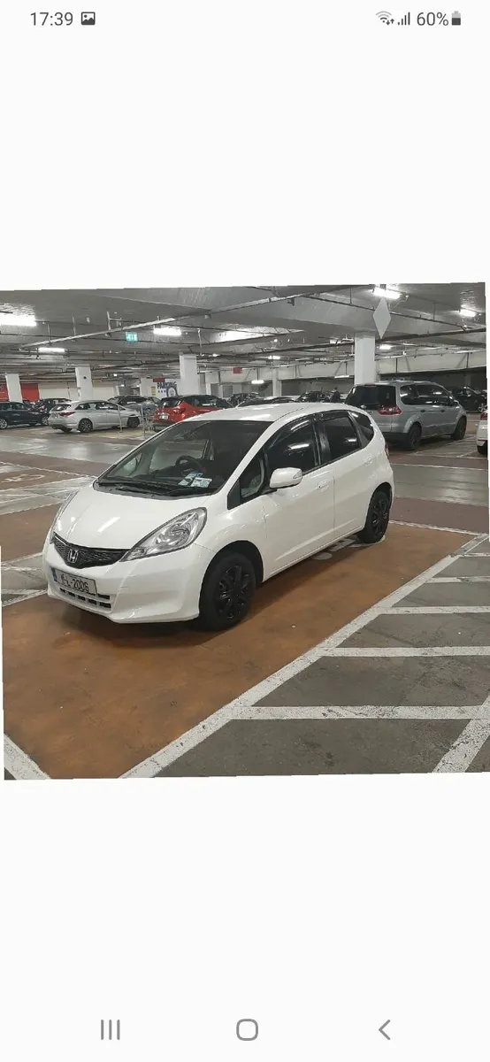 Automatic Honda Fit Nct 07/26 only 136km - Image 2