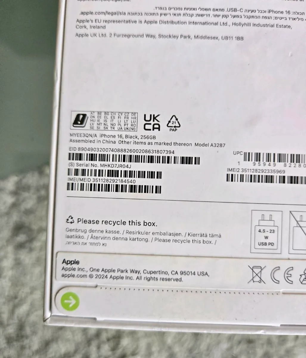 Apple Iphone 16 256GB - Image 2