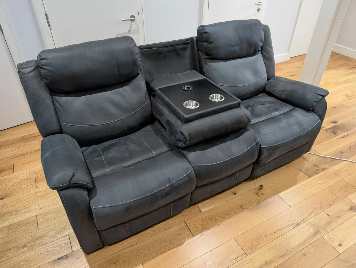Sofa & Recliner Chairs with Charging Ports - Image 3