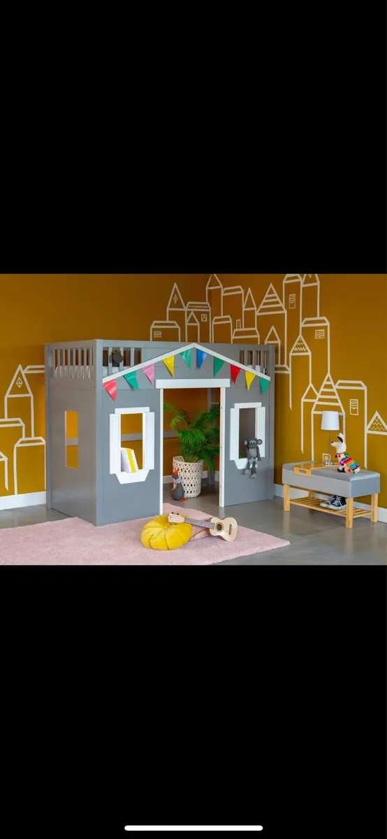 Kids playhouse bunk bed - Image 2