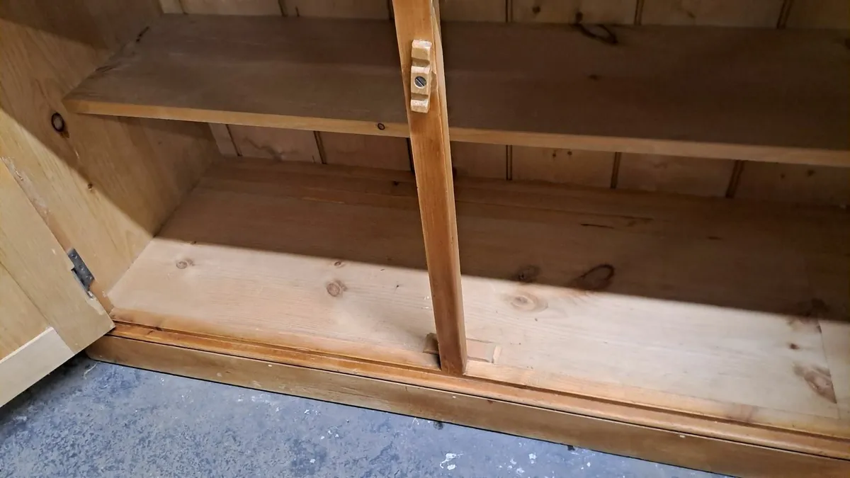 Vintage Irish pine kitchen dresser - Image 3