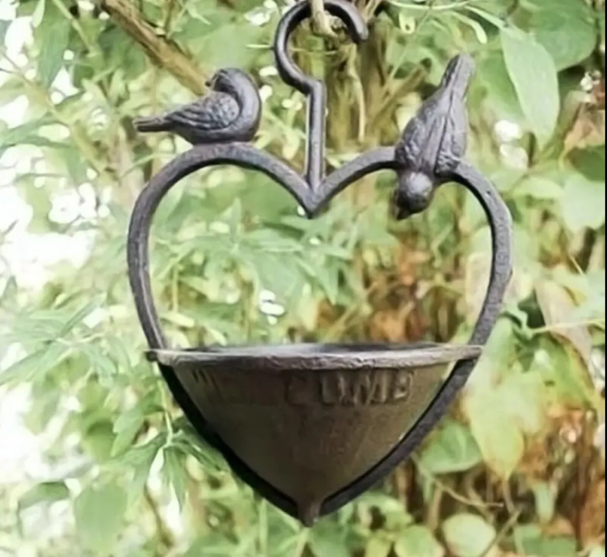 Cast Iron Loveheart Wild Bird Feeder Garden - Image 1