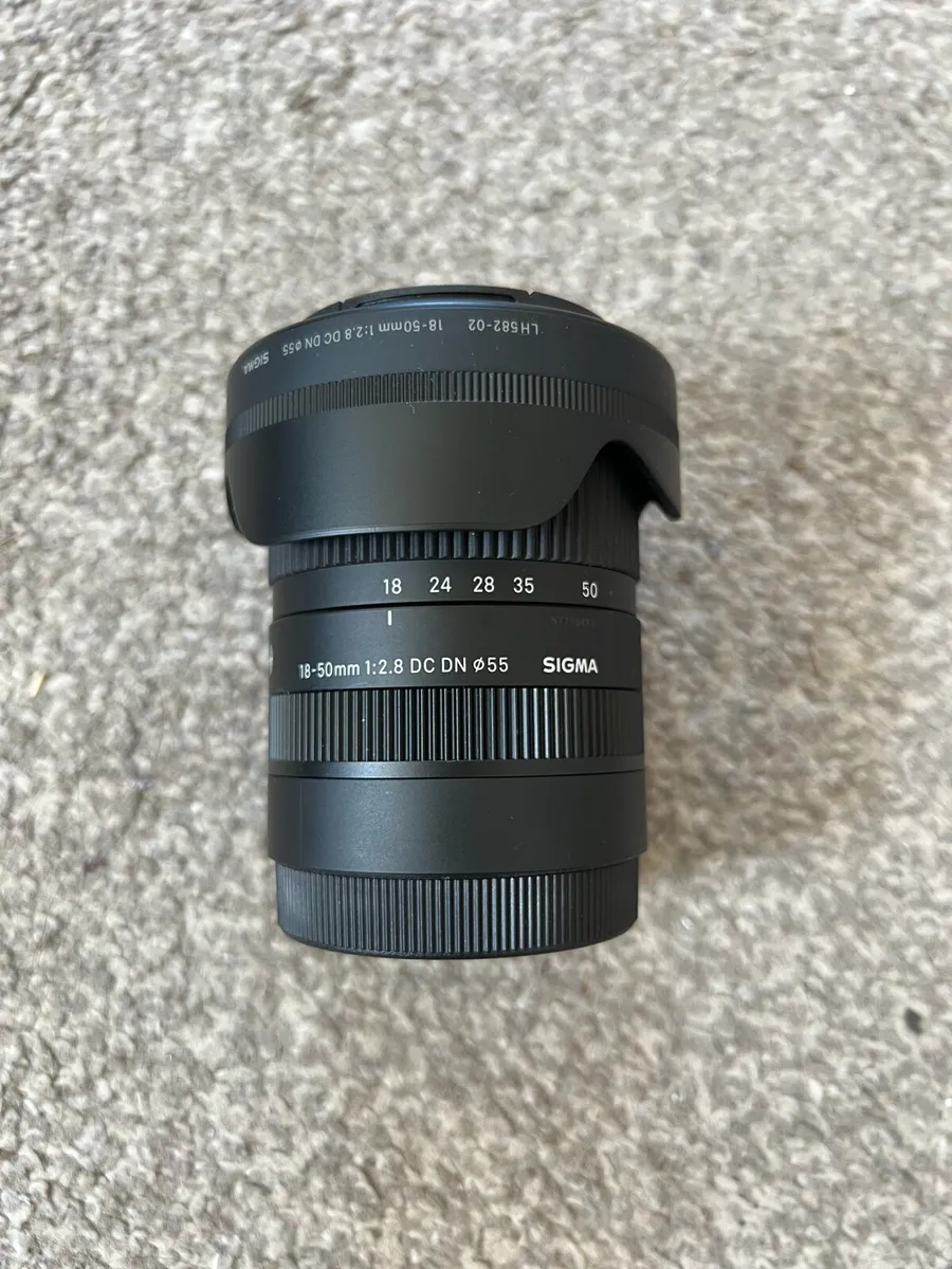 Sigma 18-50mm F2.8 Sony E Mount - Image 1