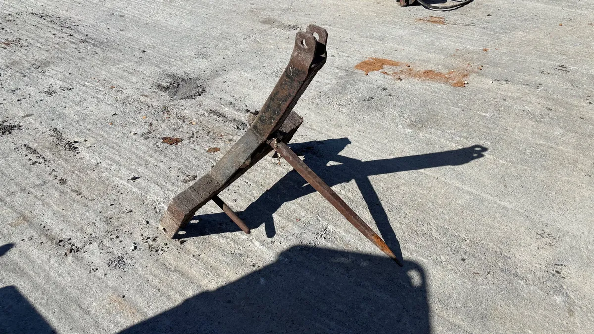 Bale spike to suit 3 point linkage - Image 3