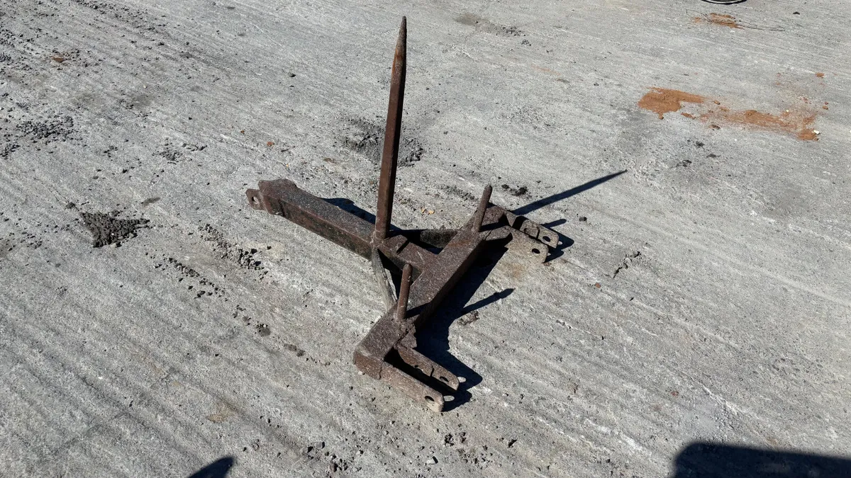 Bale spike to suit 3 point linkage - Image 4