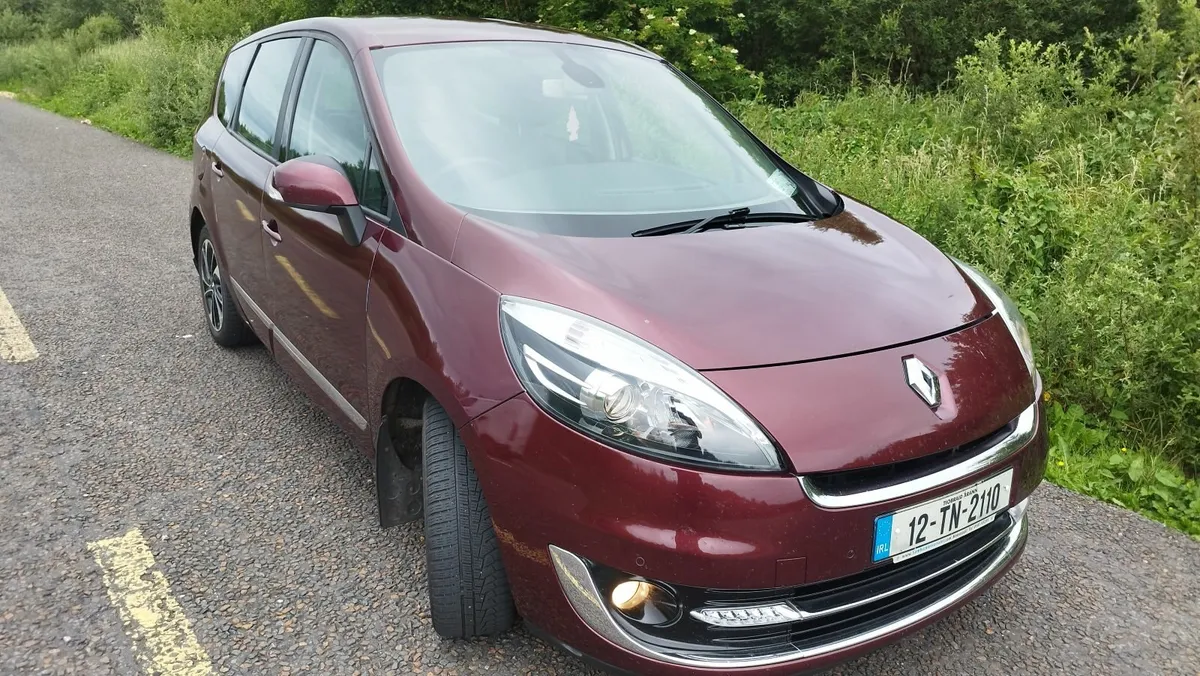 Renault Grand Scenic 2012 - Image 2