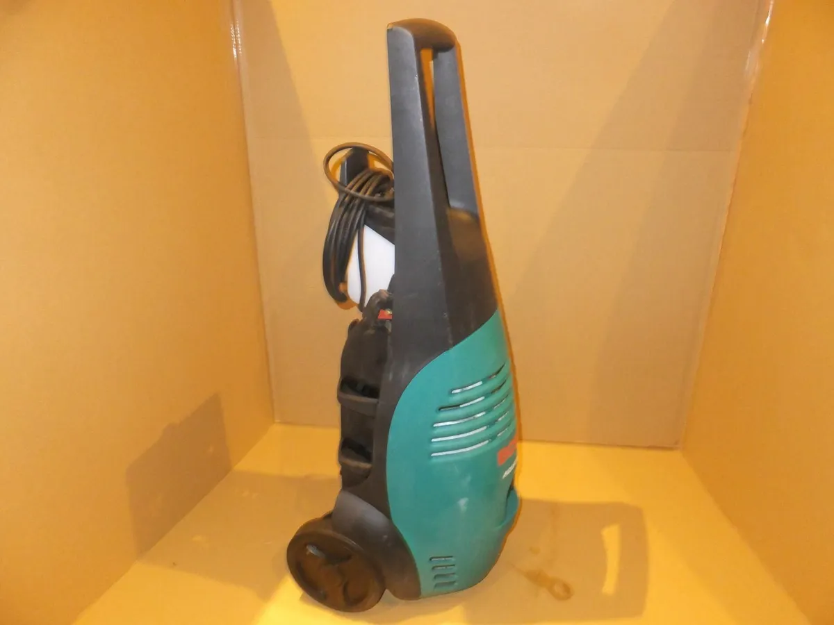 Bosh Power Washer - Image 3