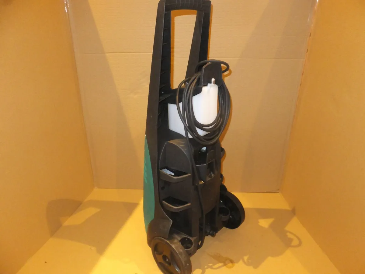 Bosh Power Washer - Image 4