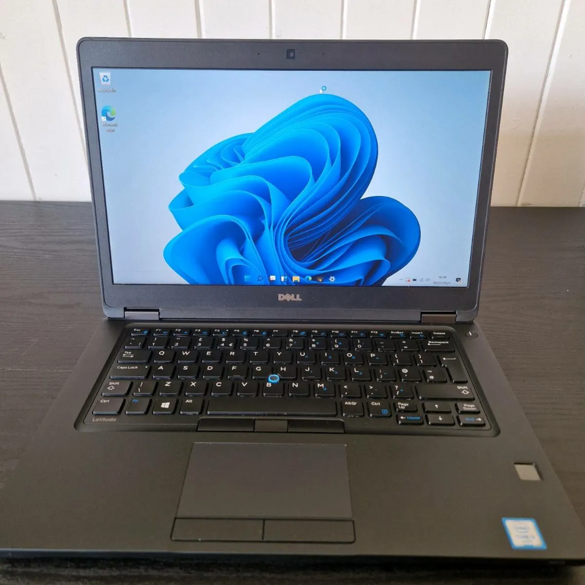 Dell Latitude 5480 14" - Image 1