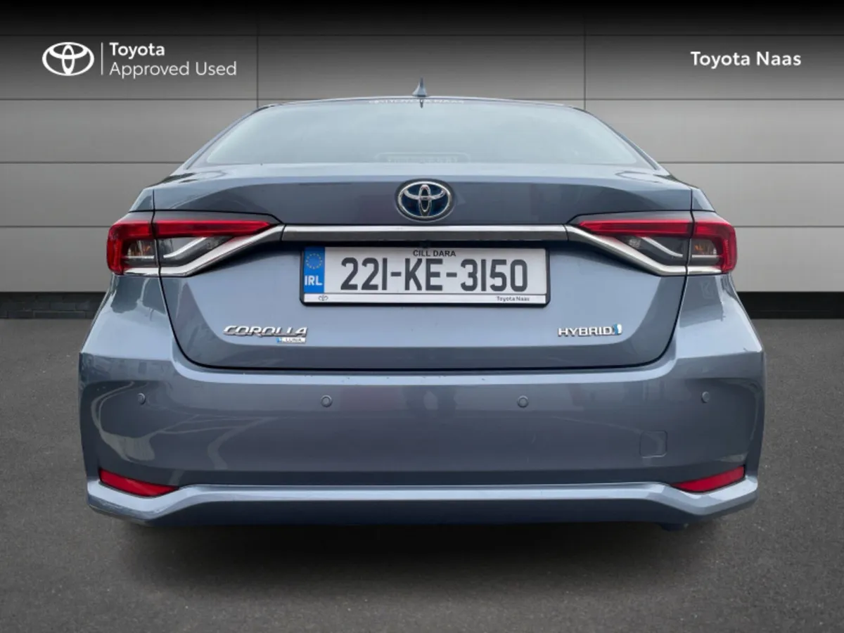 Toyota Corolla COROLLA HYBRID LUNA - Image 4